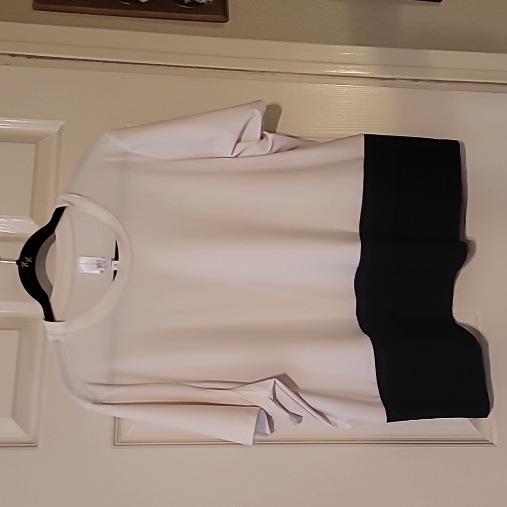 Two tone top